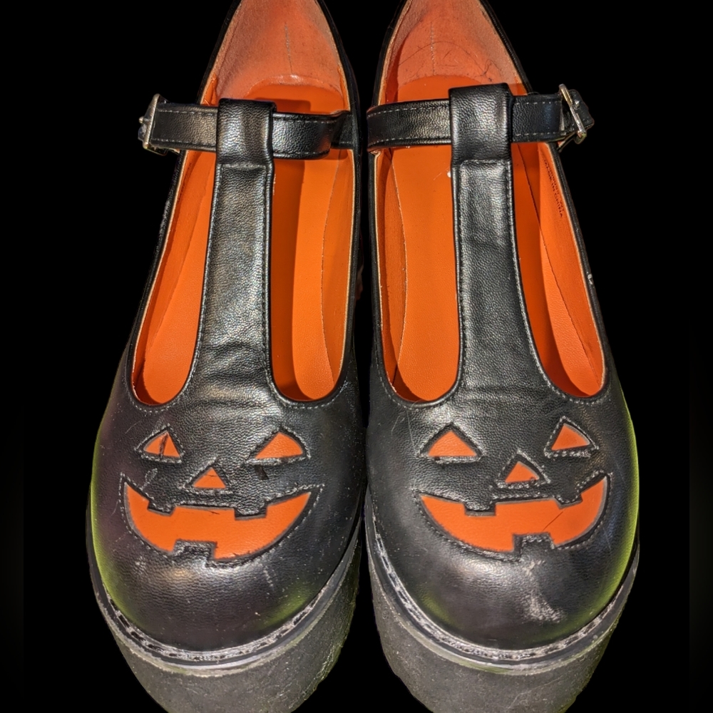 Mary Janes High Platform Pumpkin shoes